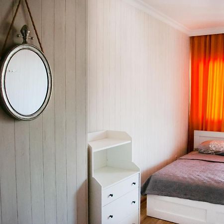 Жемчужина У Моря Batumi Exterior foto