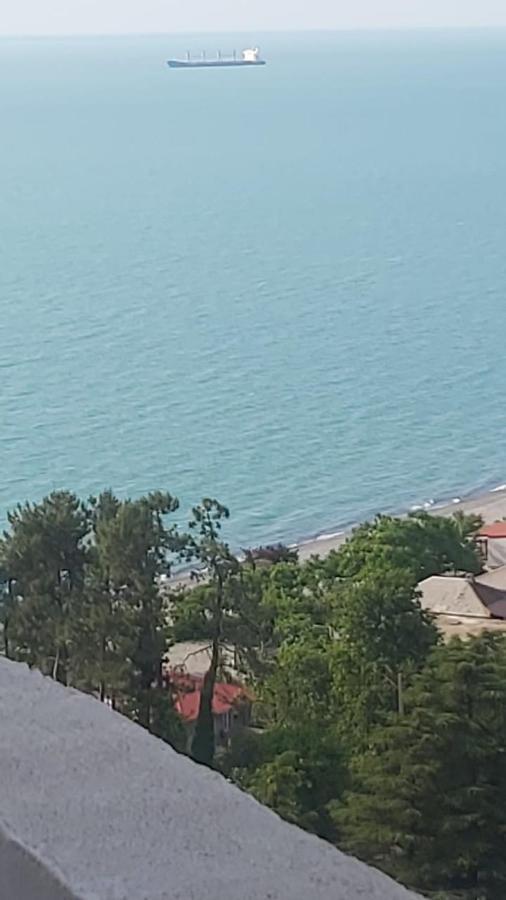 Жемчужина У Моря Batumi Exterior foto